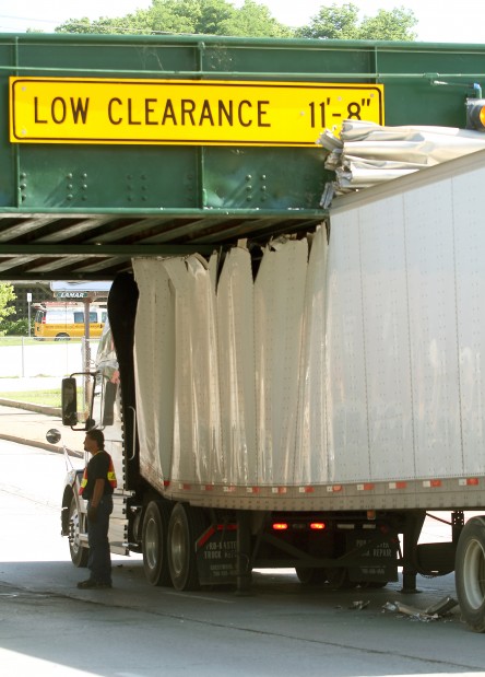 Truck-eating bridge